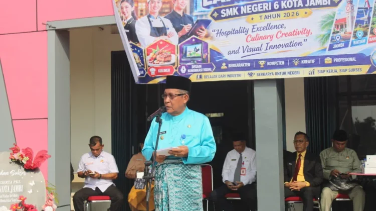 Wagub: Lepas PKL Ratusan Siswa SMA 6, Generasi Muda Siap Kerja dan Berdaya Saing