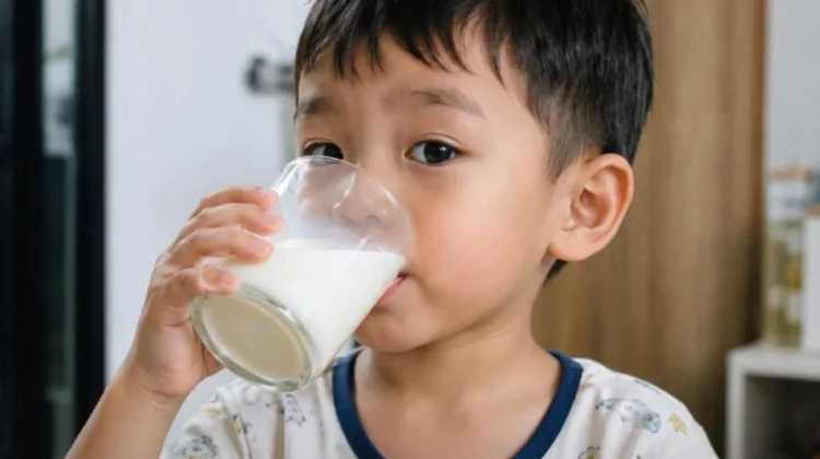 Pentingnya Susu dan Gizi Seimbang untuk Tumbuh Kembang Anak