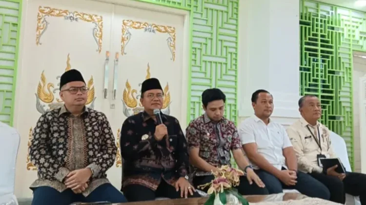 Skema Subsidi Silang, Warga Miskin Tidak Perlu Bayar Iuran Sampah