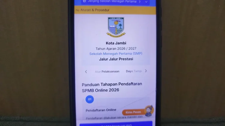 Hari Pertama SPMB SMP Kota Jambi Berjalan Lancar, Belum Ada Kendala Signifikan