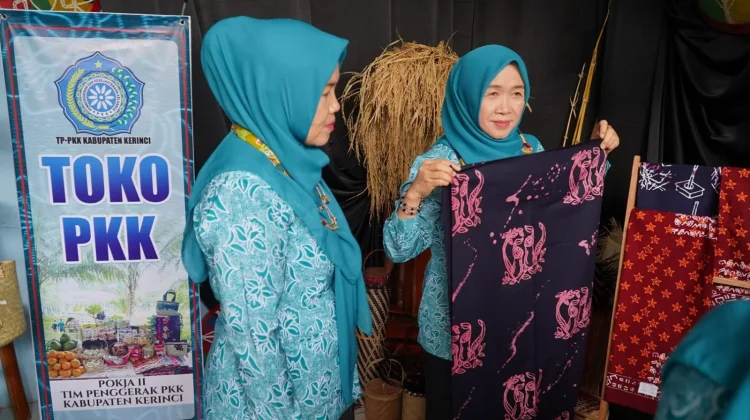 Hj. Hesti Haris Resmikan Rumah Dilan TP PKK Kabupaten Kerinci