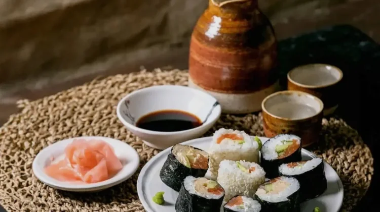 Cara Mudah Membuat Sushi di Rumah