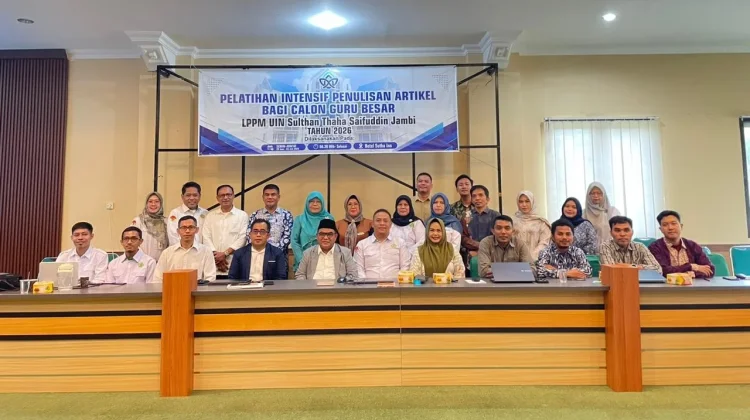 Rektor UIN STS Buka Pelatihan Penulisan Artikel Guru Besar