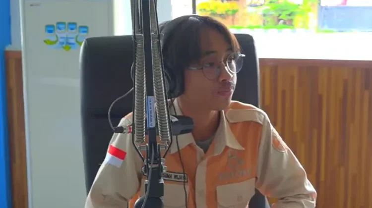 Gen Z Jambi Buktikan Kreativitas Sulap Limbah Batok Kelapa Menjadi Rupiah