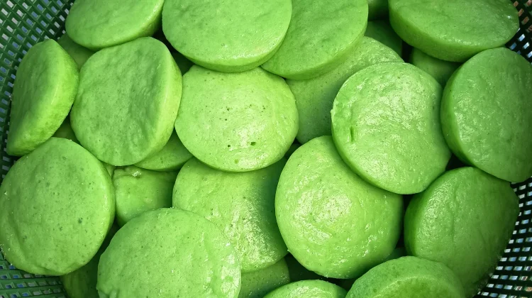 Apam Pandan Kukus Menul