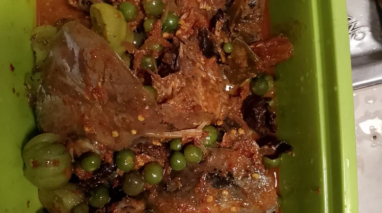 Asam Padeh Ikan Tongkol Tomat Hijau