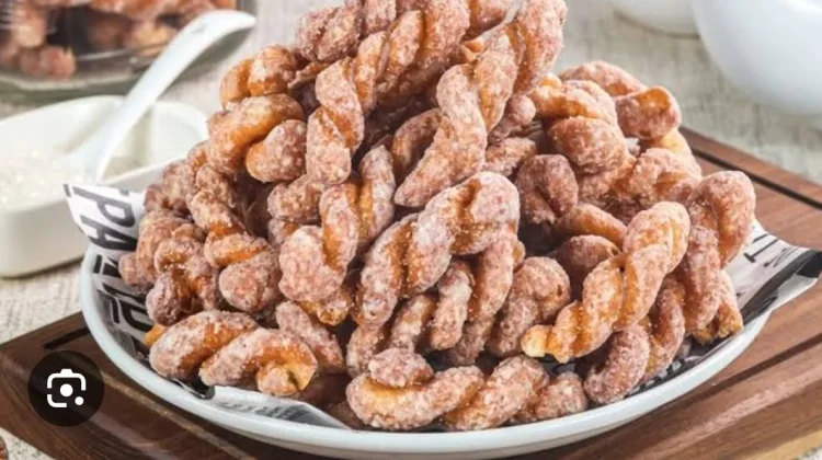 Kue Pilin Cemilan Tradisional Tetap Eksis