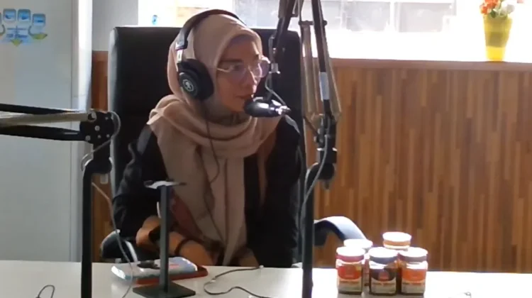 Sukses Rintis Bisnis Kuliner, Owner Sambal Wak Kocai Ajak Ibu Rumah Tangga Berdaya