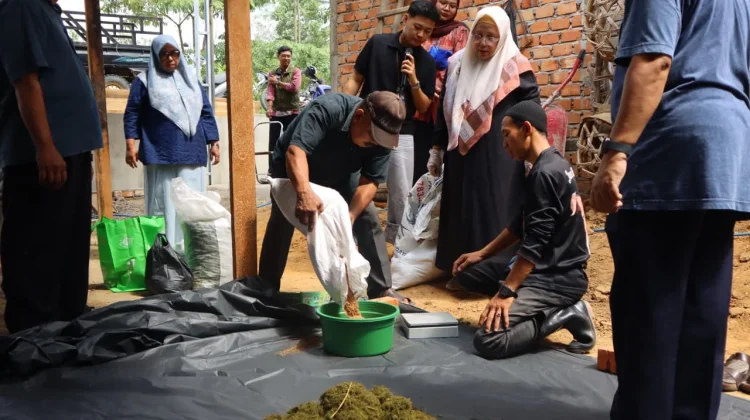 Peternak Muaro Jambi Sambut Pendampingan Pengabdian Tim UNJA