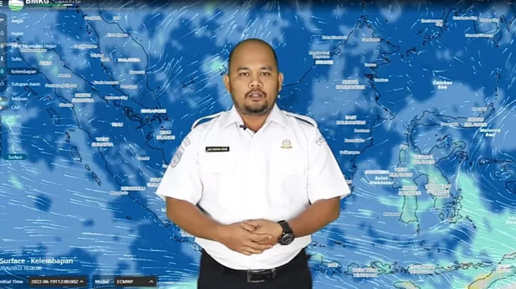 Suhu Jambi Panas Ektrem BMKG Imbau Warga Cukupi Asupan Cairan