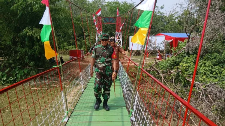 Danrem 042/Gapu Resmikan Jembatan 120 Meter dan Sumur Bor Hasil TMMD ke-129 di Bungo