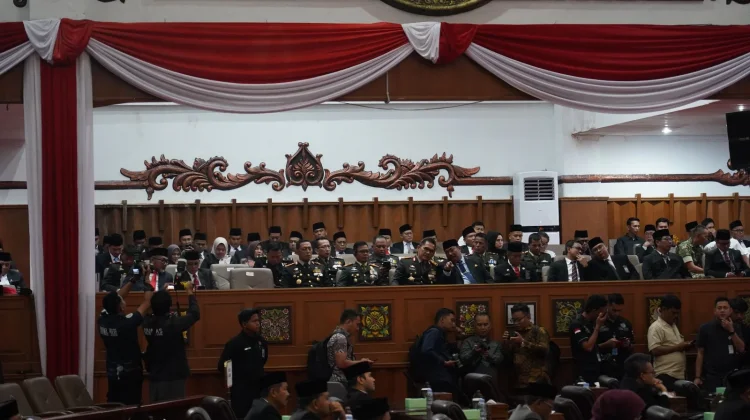 Danrem 042/Gapu Hadiri Rapat Paripurna DPRD Provinsi Jambi 2026