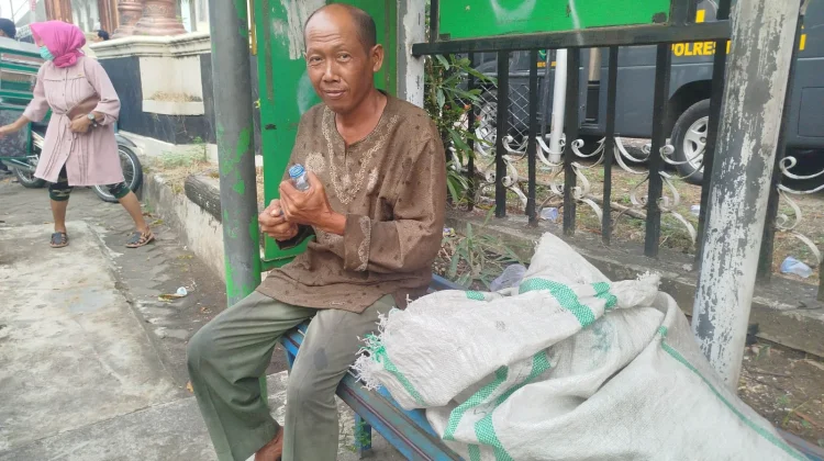 Pawai Pembangunan HUT ke-81 RI di Jambi Jadi Berkah bagi Pemulung