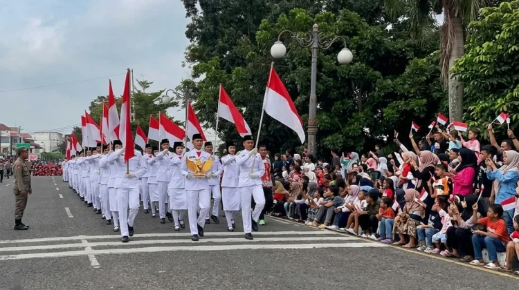 Pemprov Jambi Gelar Pawai Pembangunan