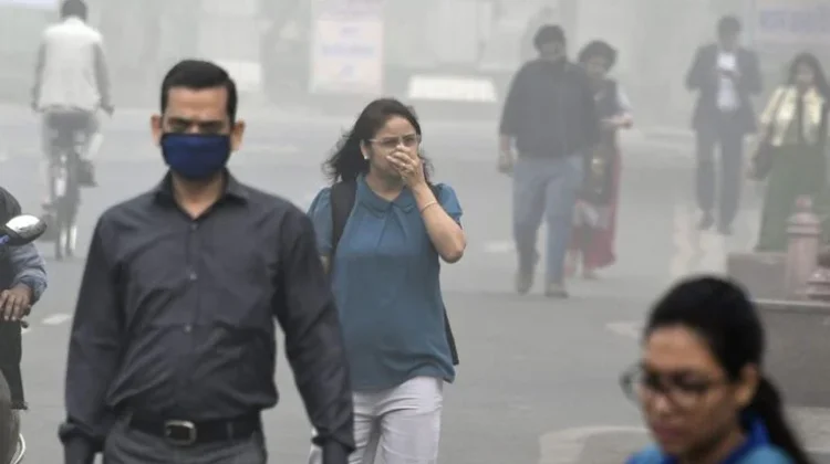 Kabut Asap Mulai Selimuti Jambi, Kualitas Udara Masuk Kategori Tidak Sehat