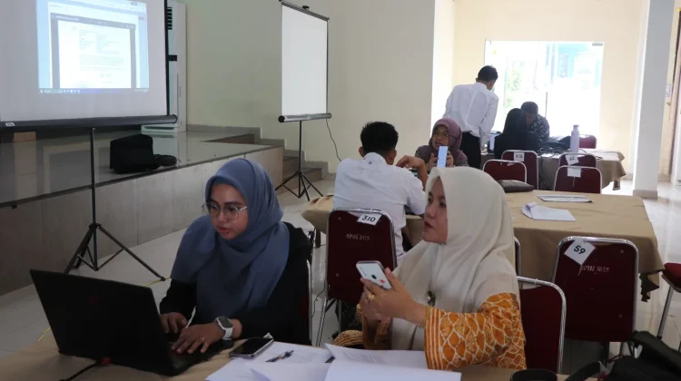 Kanwil Kemenhaj Jambi Verifikasi Dokumen Calon PPIH Kesehatan Kloter