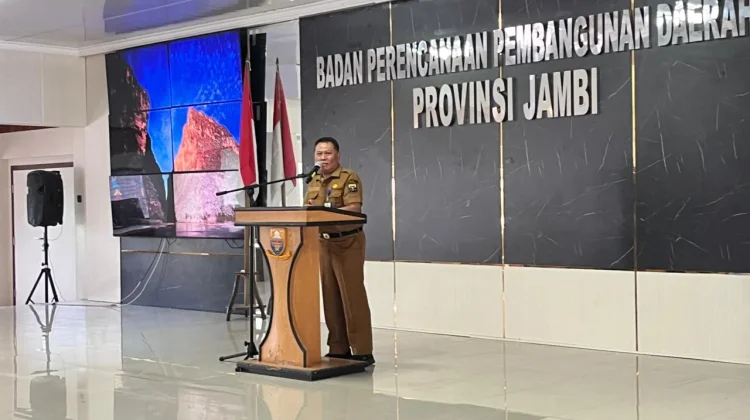 Bappeda Jambi Gelar Perpisahan Agus Sunaryo setelah 33 Tahun Mengabdi