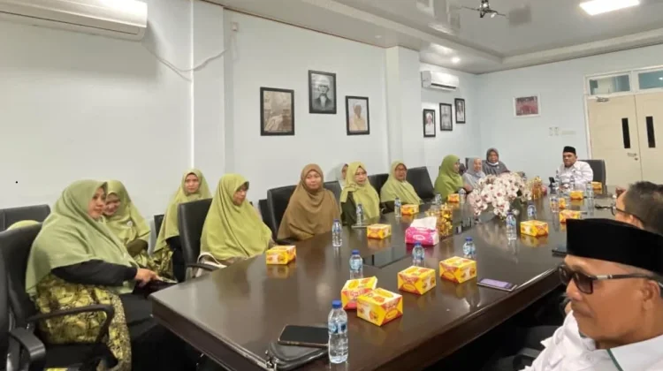 UIN STS Jambi Perkuat Kaderisasi Muslimah Muda