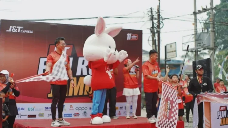 Ajak 1.500 Peserta Rayakan HUT Ke-11 Tahun lewat J&T Fun Run Jambi