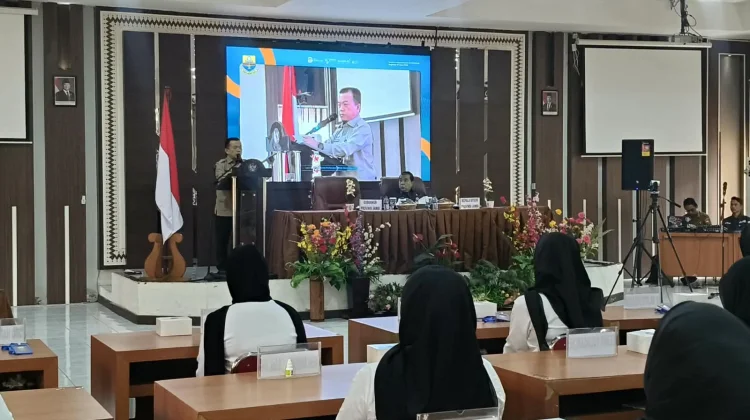Pelatihan Kepemimpinan Administrator Gubernur Alharis Tekankan Skil ASN
