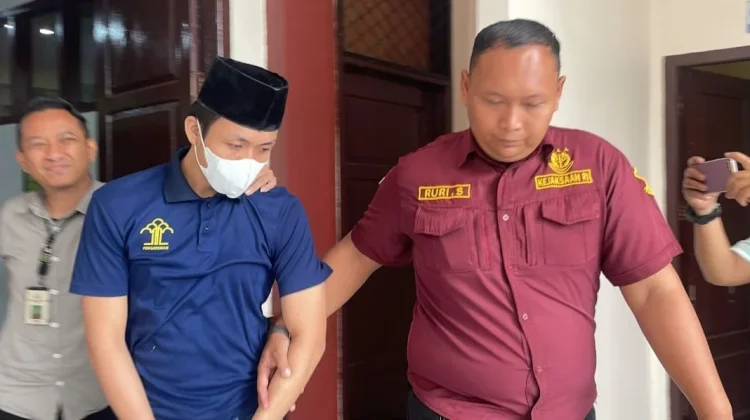 Jaksa Penuntut Umum Tuntut Alung Penjara Seumur Hidup