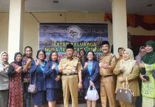 Kadiperindag Himbau Masyarakat Jadi Konsumen Cerdas