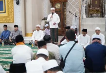 Safari Ramadhan di Pamenang, Gubernur Ajak Perkuat Akhlak dan Peran Keluarga