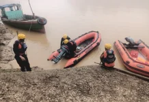 Tim SAR Gabungan Lakukan Pencarian Remaja  Tenggelam di Sungai Batang Merangin
