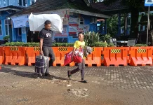 Gunakan Bus yang Dilengkapi Stiker Ramp Check