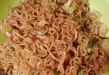 Nikmatnya Mie Tek menu sederhana suasa Lebaran