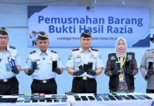 Kakanwil Ditjenpas Jambi Pimpin Pemusnahan Barang Hasil Razia di Lapas Jambi