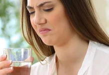 Sebagian Orang Merasa Mual saat Minum Air Putih