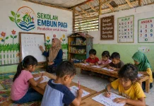 Sekolah Embun Pagi Bantu Akses Pendidikan Anak