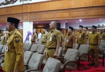 Gubernur Hadiri Rapat Paripurna DPRD: Dukung Penguatan Ranperda Inisiatif Dewan