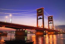 Jembatan Ikonik dan Unik yang Terkenal di Indonesia