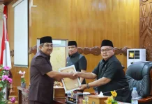 Bupati Anwar Sadat Sampaikan Jawaban atas Pandangan Umum Fraksi DPRD