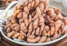 Kue Pilin Cemilan Tradisional Tetap Eksis