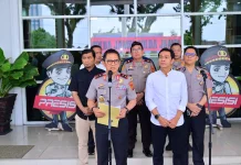 Kapolda Jambi Pimpin Konferensi Pers Dugaan TPPO dan Serahkan Kembali Bayi 8 Bulan