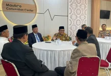 Rektor UIN STS Jambi Hadiri Wisuda Perdana ITSNU