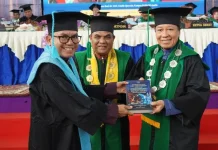 Prof Su’aidi Serahkan Dua Buku di Pengukuhan Guru Besar