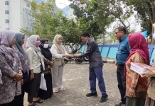 Wakil Rektor Hadiri Bazar Charity PBAK UIN STS Jambi