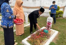 RRI Jambi Gelar Tabur Bunga Peringati Hari Radio Ke-81
