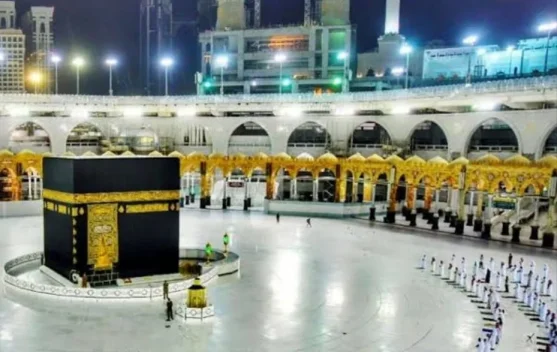 Marmer Thassos Sebabkan Lantai Masjidil Haram Terasa Dingin