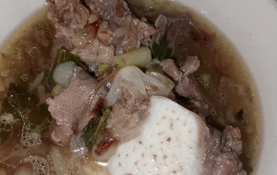 Sop Tulang Sapi Lunak dan Gurih
