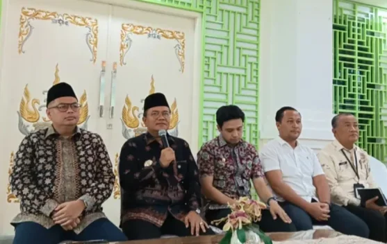 Skema Subsidi Silang, Warga Miskin Tidak Perlu Bayar Iuran Sampah