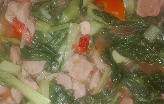 Tumis Pakcoy Bakso Gurih dan Nikmat