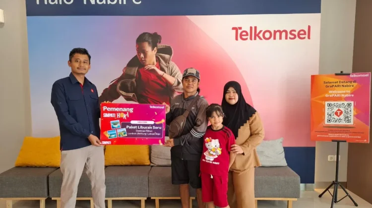Pelanggan Nabire Mendapat Liburan Gratis dari Telkomsel