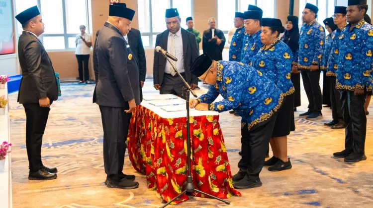Fakhiri Dorong Kepemimpinan Melayani dan Bebas KKN