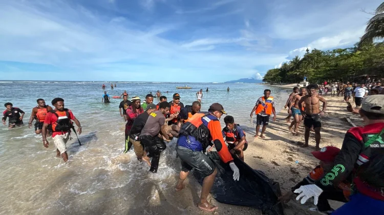 Warga Diimbau Mewaspadai Potensi Ombak Tinggi di Pantai dan Perairan