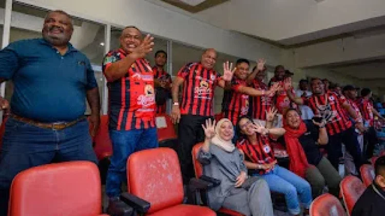 Gubernur Fakhiri Yakin Persipura Promosi ke Liga 1